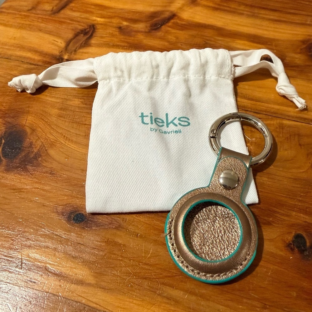 Tieks Bronze Leather Air Tag Holder 2025 Advent Calendar Exclusive